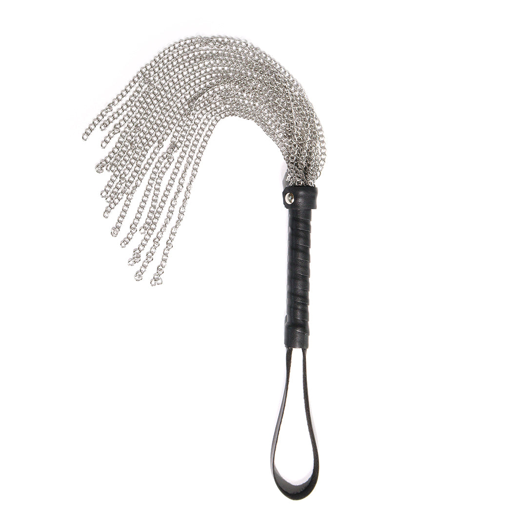 Metal Flogger – Intense, Controlled & Unforgettable