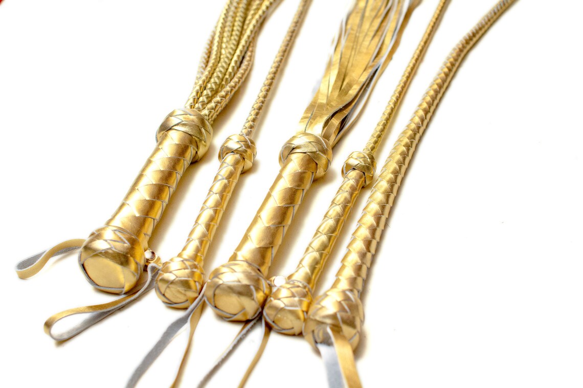 bdsm floggers set gold