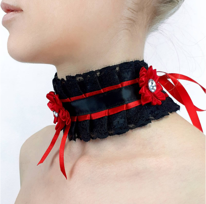 lace neck choker