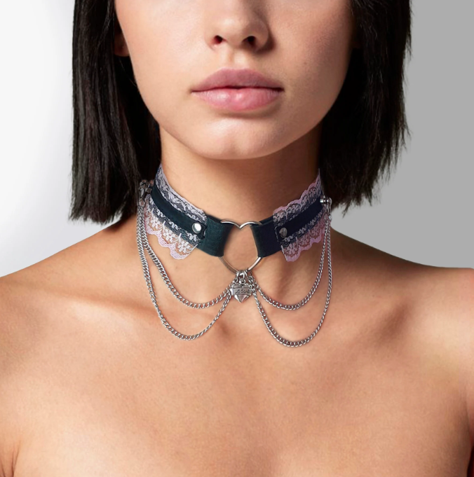 Heart chain lace gothic choker collar