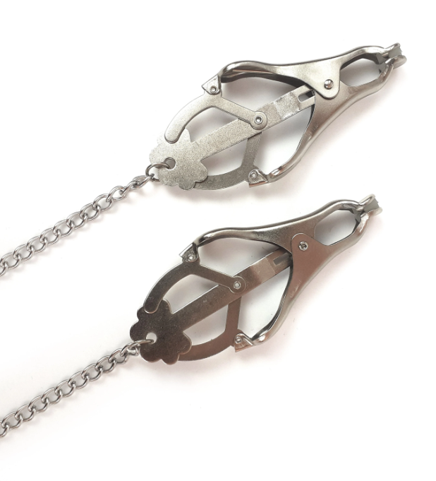 Clover Nipple clamps with chain